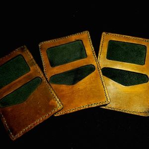 Bi fold minimalist wallet